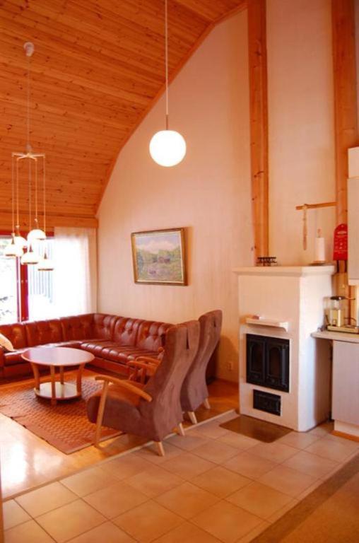 Lomaperkkioe Apartments Вуокати Стая снимка