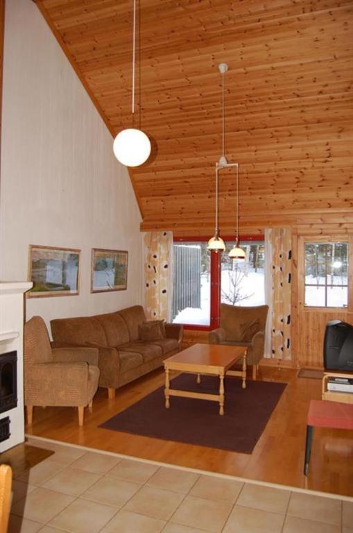 Lomaperkkioe Apartments Вуокати Стая снимка