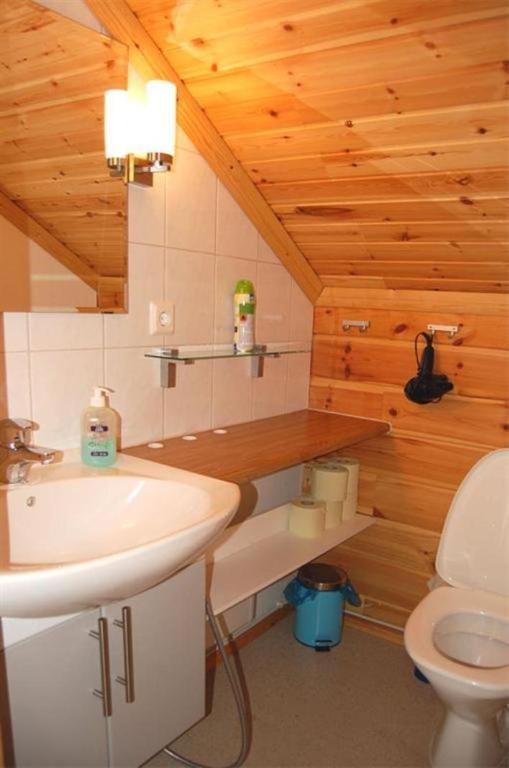 Lomaperkkioe Apartments Вуокати Стая снимка